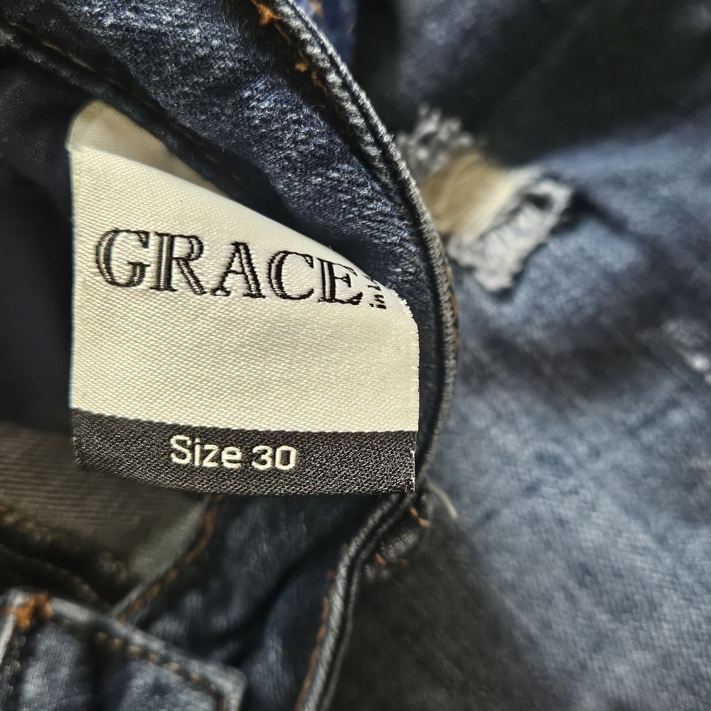Embroidered Jeans - Picture 6 of 11